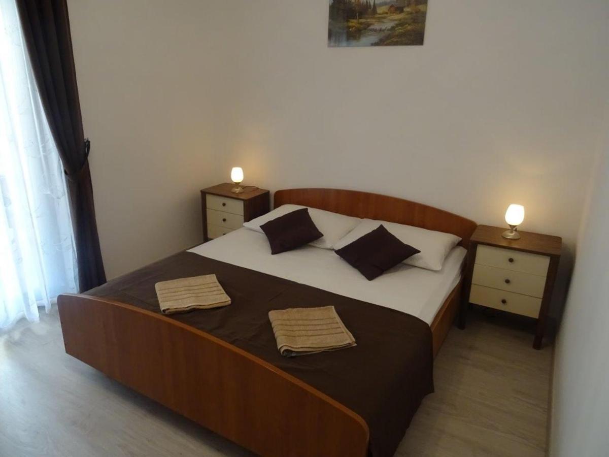 Apartments With A Parking Space Biograd Na Moru, Biograd - 860 Экстерьер фото