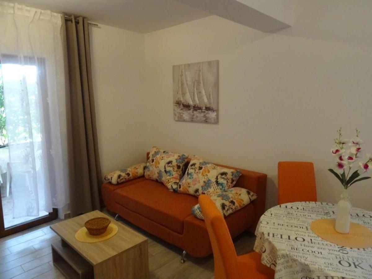 Apartments With A Parking Space Biograd Na Moru, Biograd - 860 Экстерьер фото