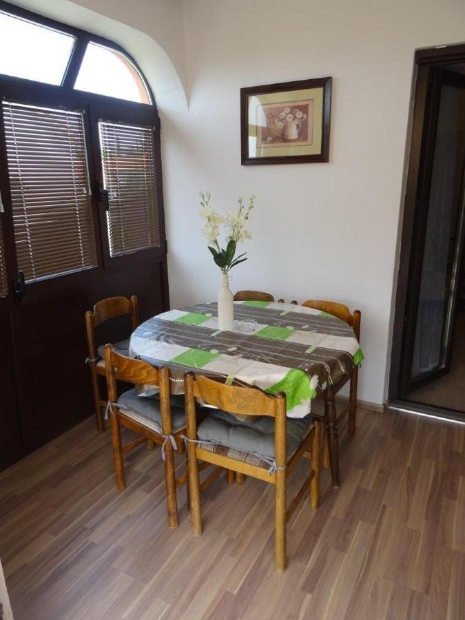 Apartments With A Parking Space Biograd Na Moru, Biograd - 860 Экстерьер фото